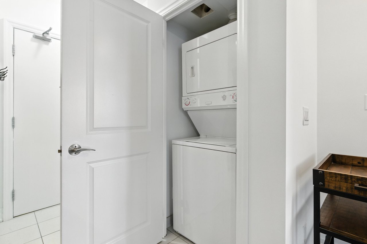 500 St Clair Ave W Unit 502