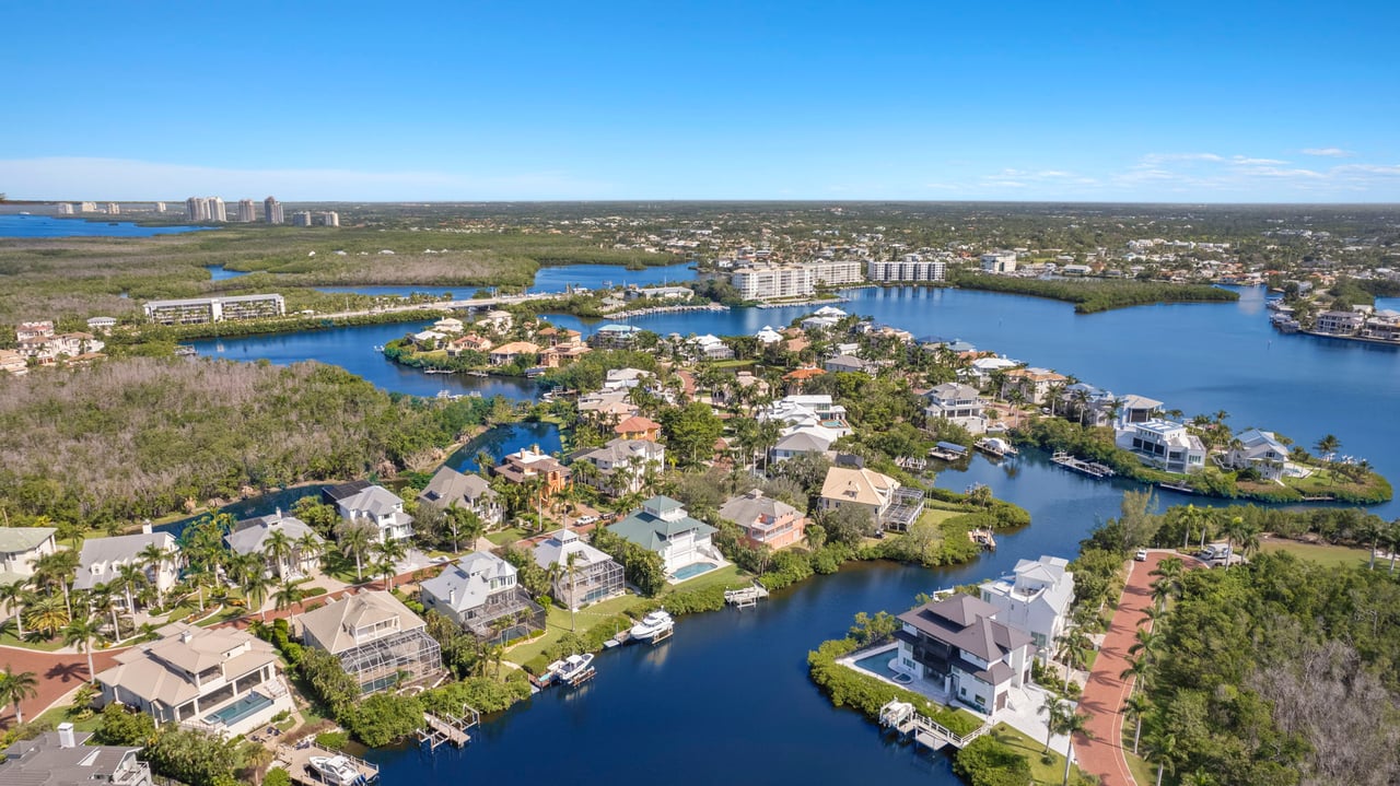 Barefoot Beach: A Coastal Paradise in Naples, Florida