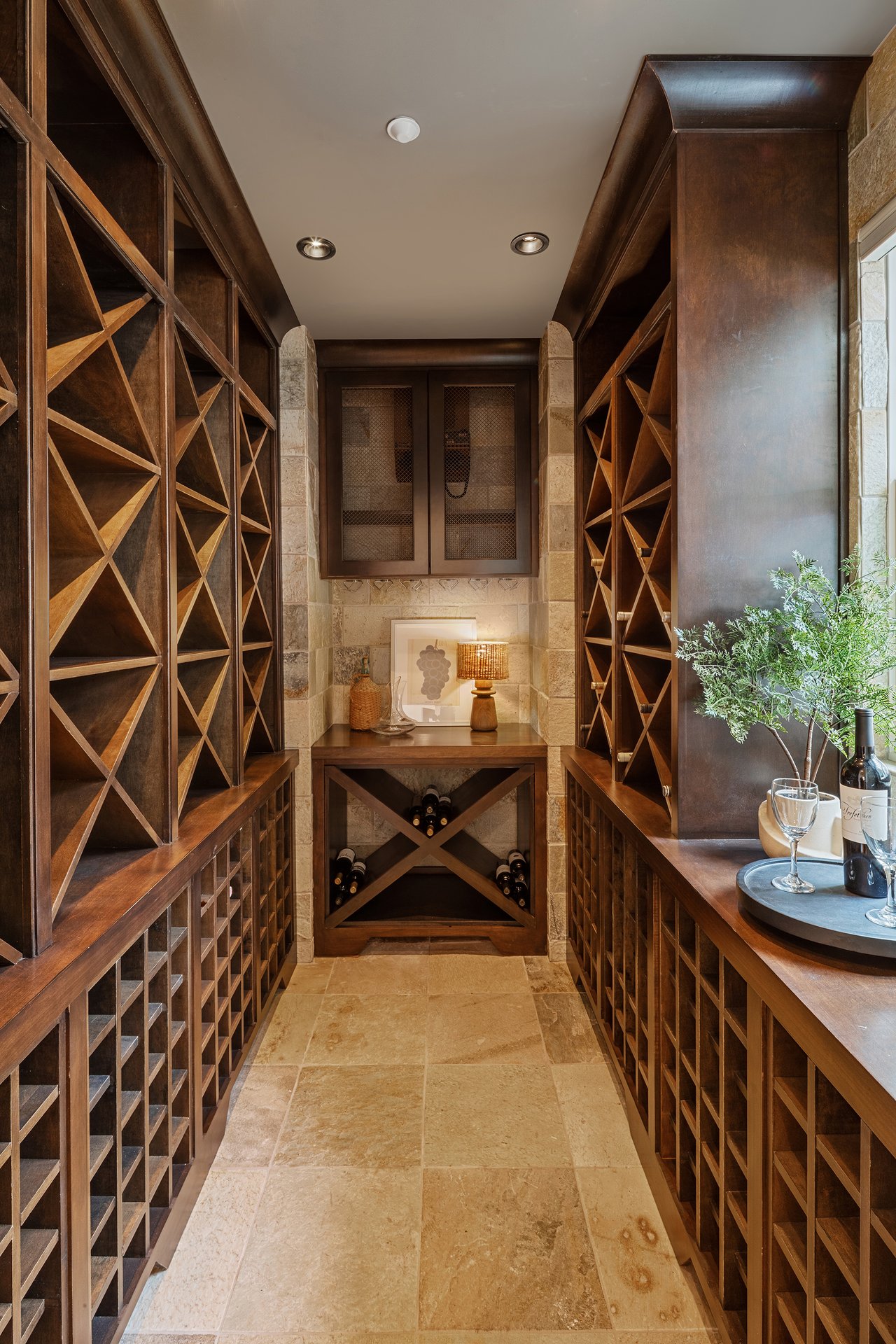 1239 Sobre Vista Drive