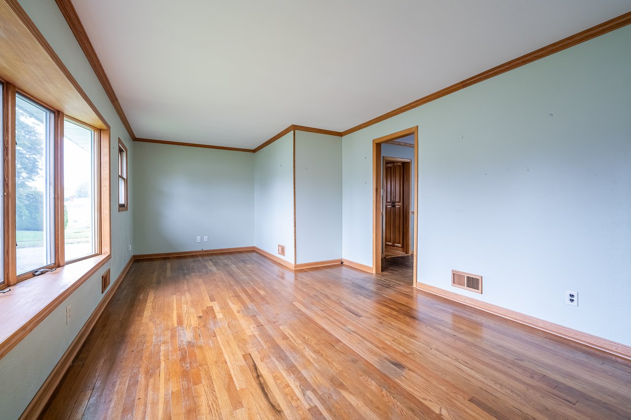 1503 Crestwood Road