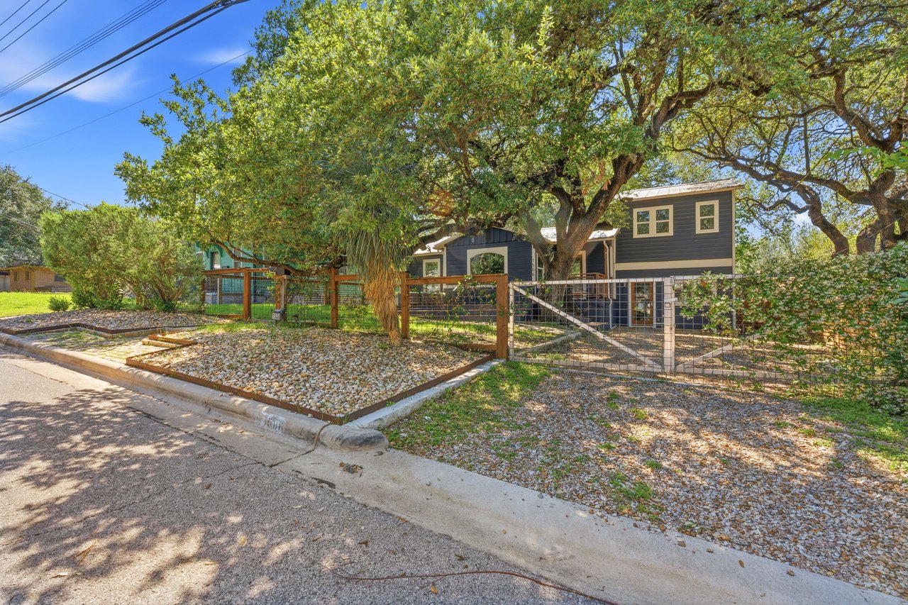 1506 Chelsea Lane