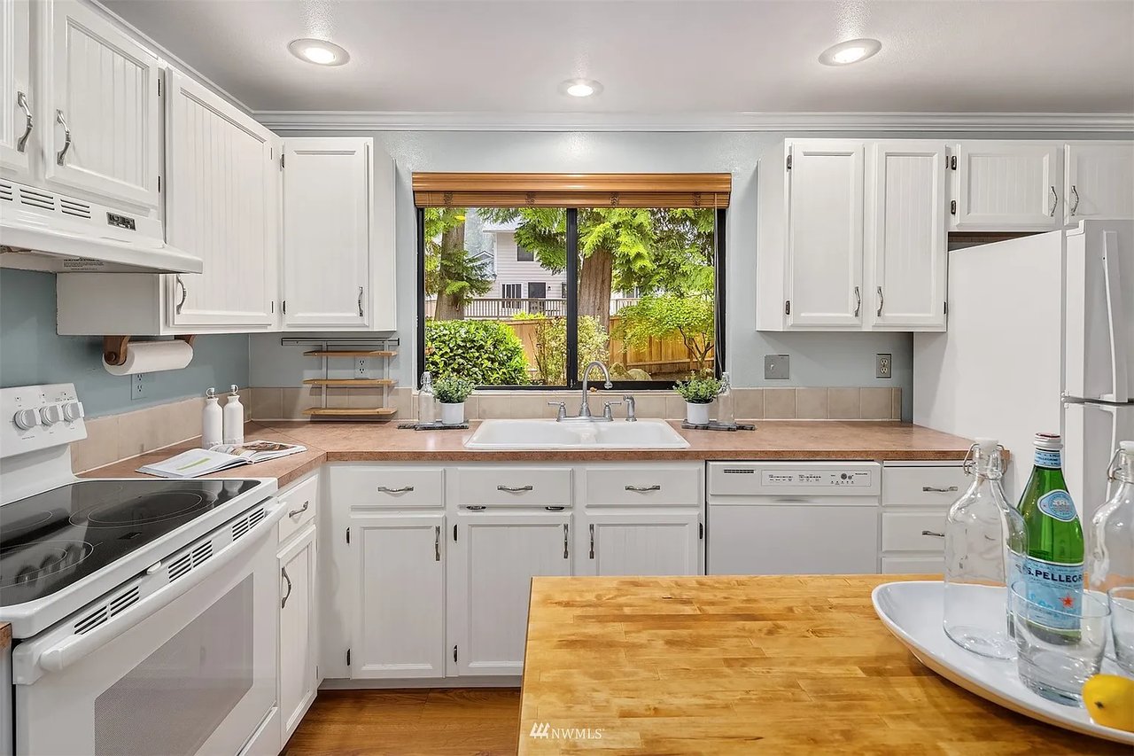 27520 NE 142nd Pl