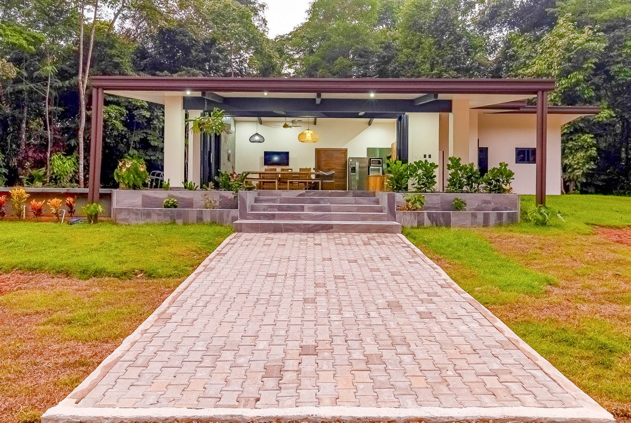 Jungle Home with Riverfront and Orchard in Ojochal Costa Rica