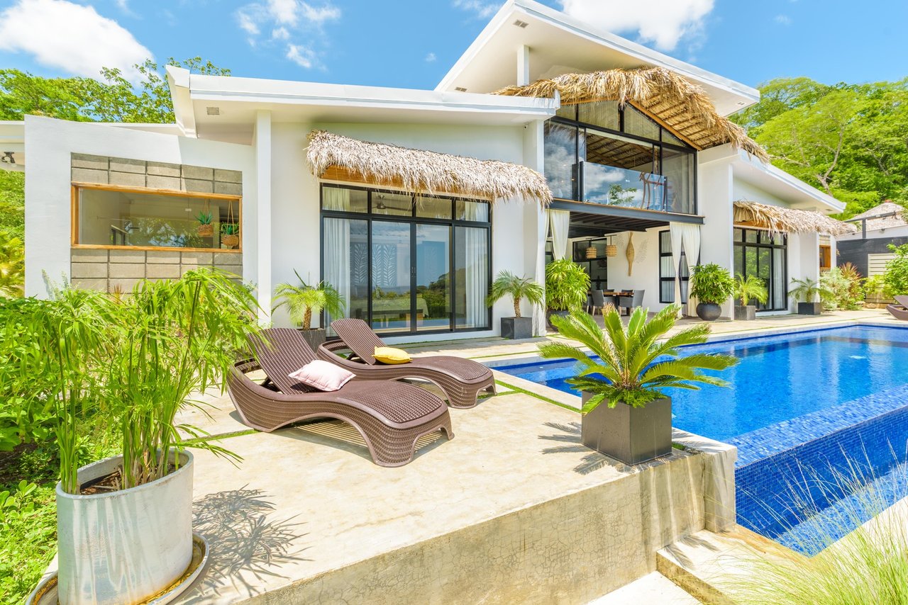 Cocoon | Extraordinary 10-Bedroom Ocean View Estate Near Tamarindo
