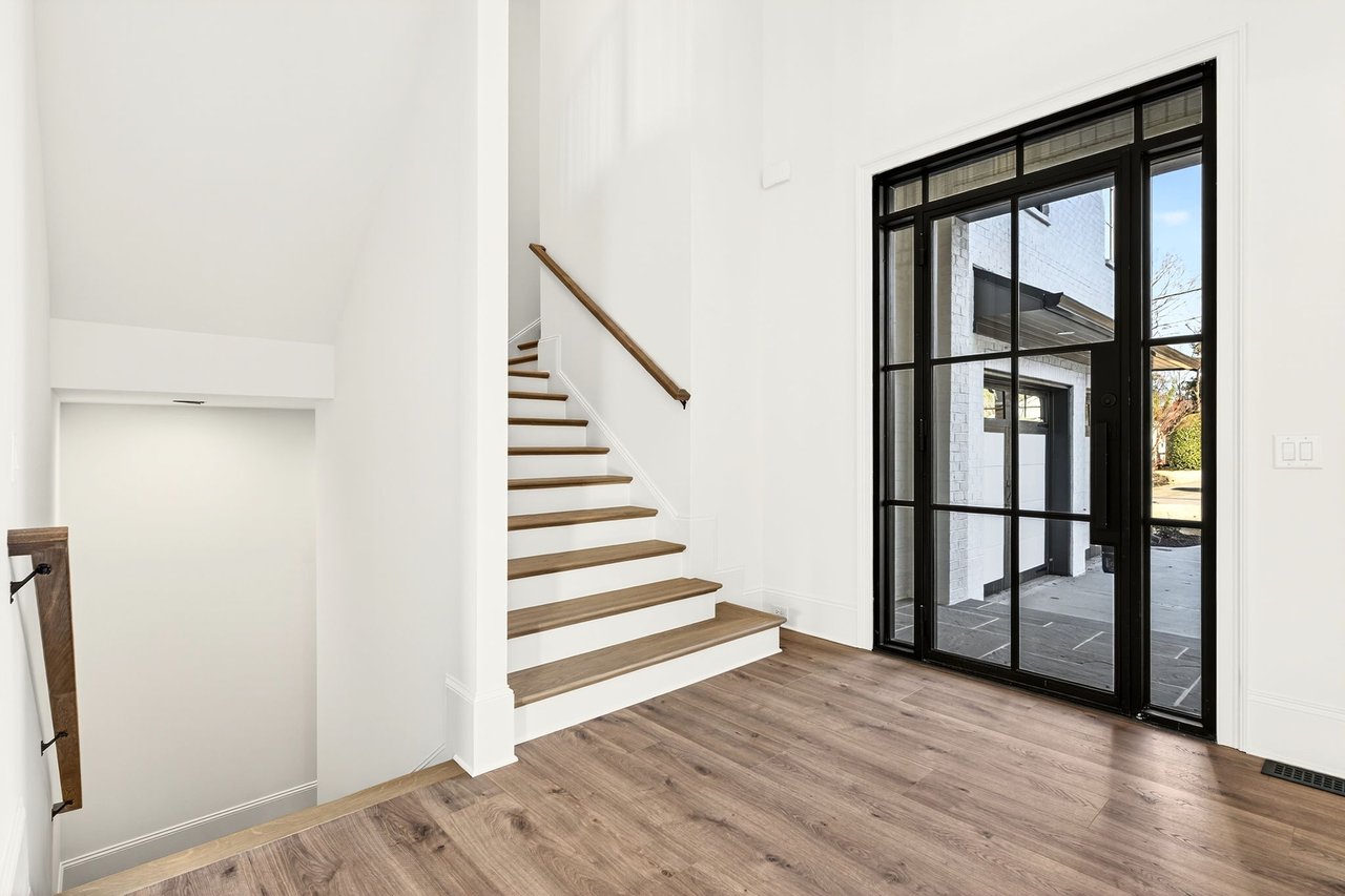 100 King Street | HISTORIC DOWNTOWN ROSWELL