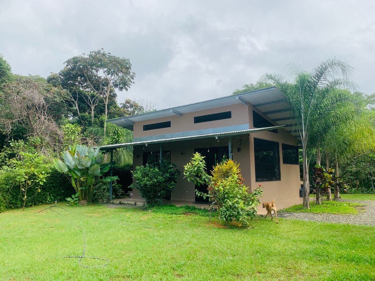 Ocean View Estate with Guest Cabins, Ojochal, Puntarenas