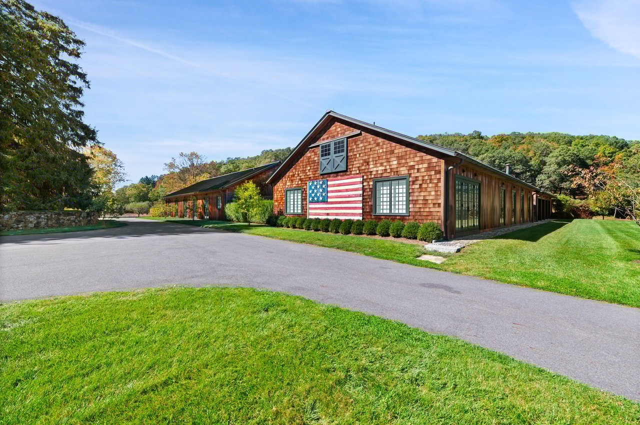 Brook Hollow Farm