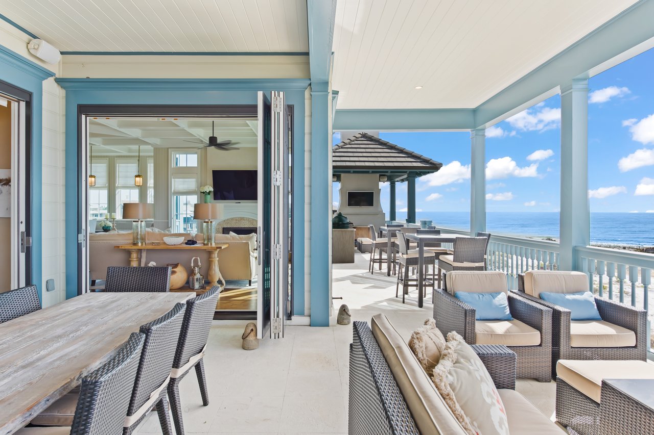 243 W Bermuda Dr