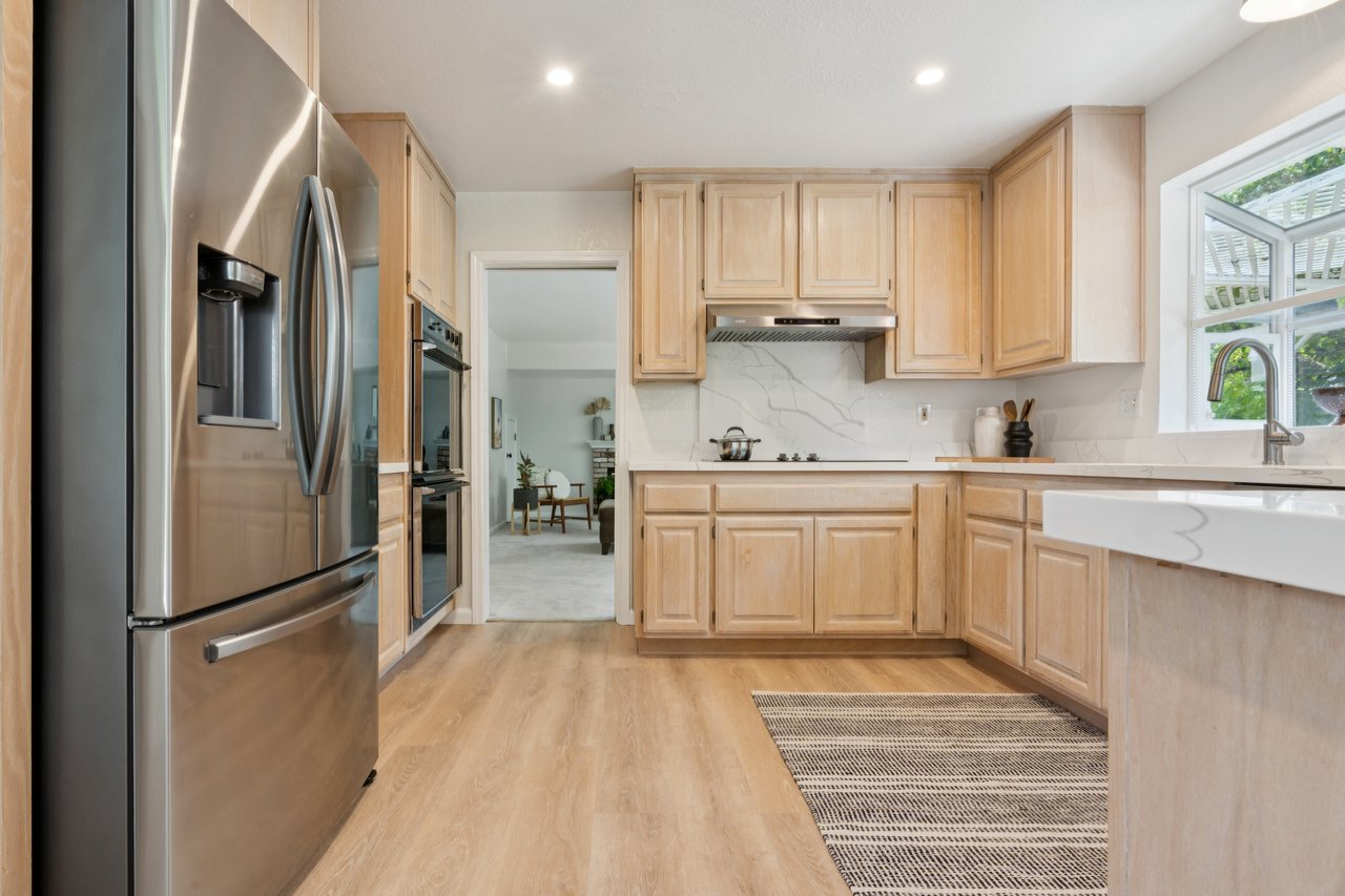 219 Butterfield Dr