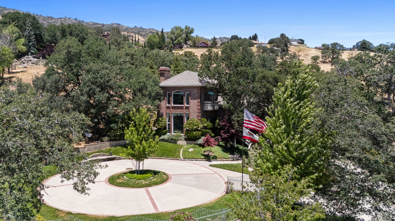 24120 Martingale Way 