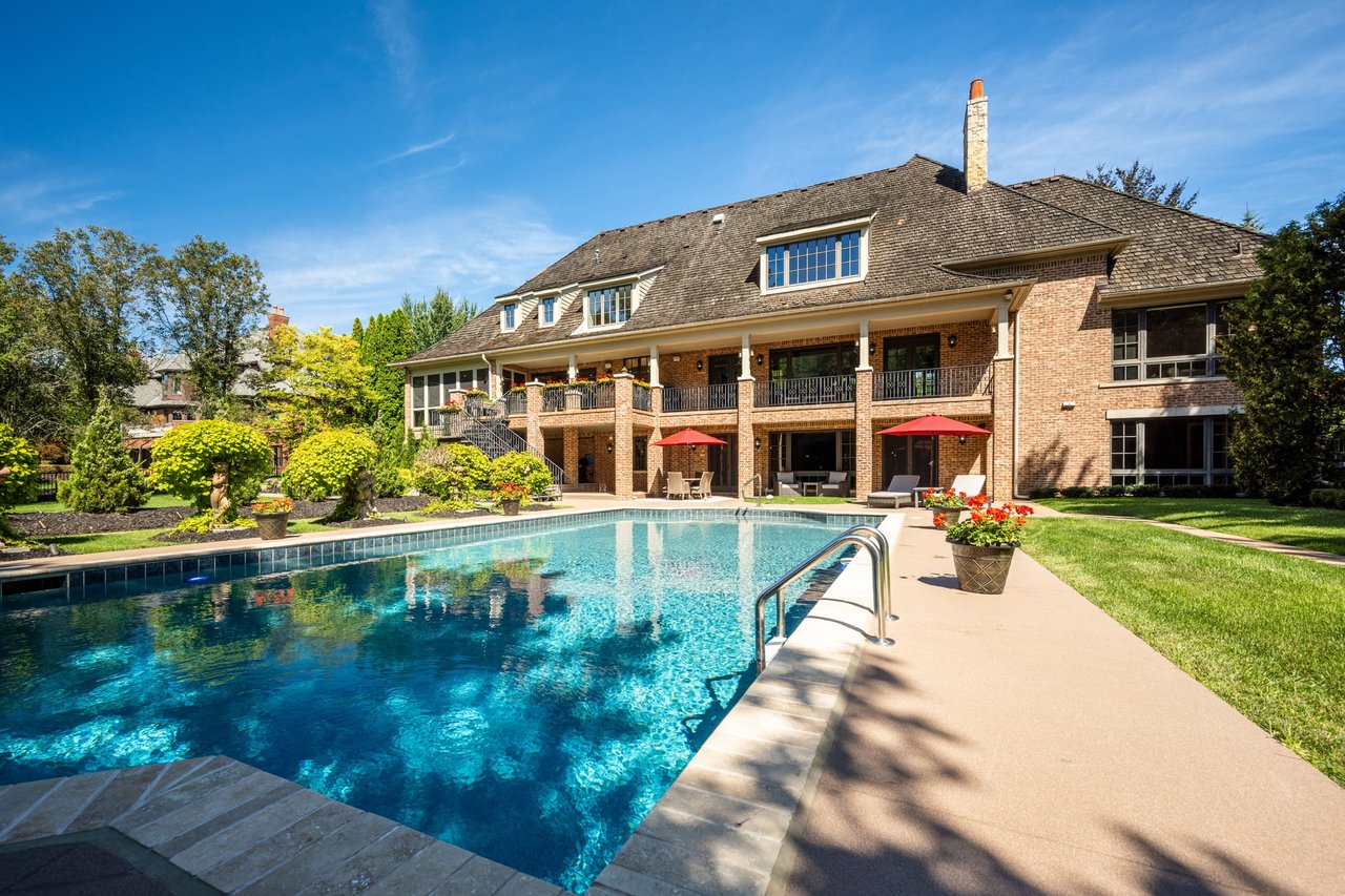 47765 Bellagio Drive