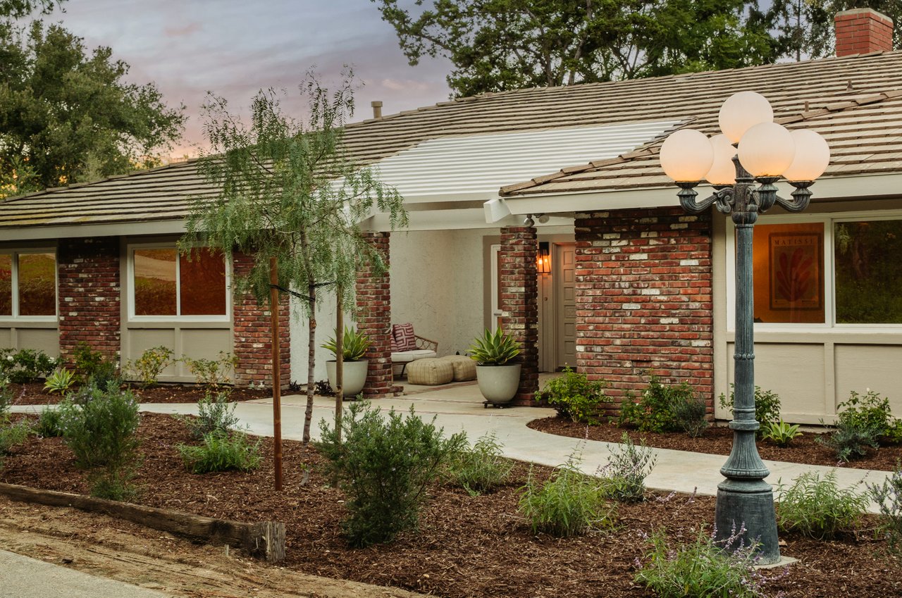 7817 E. Sandberg Lane