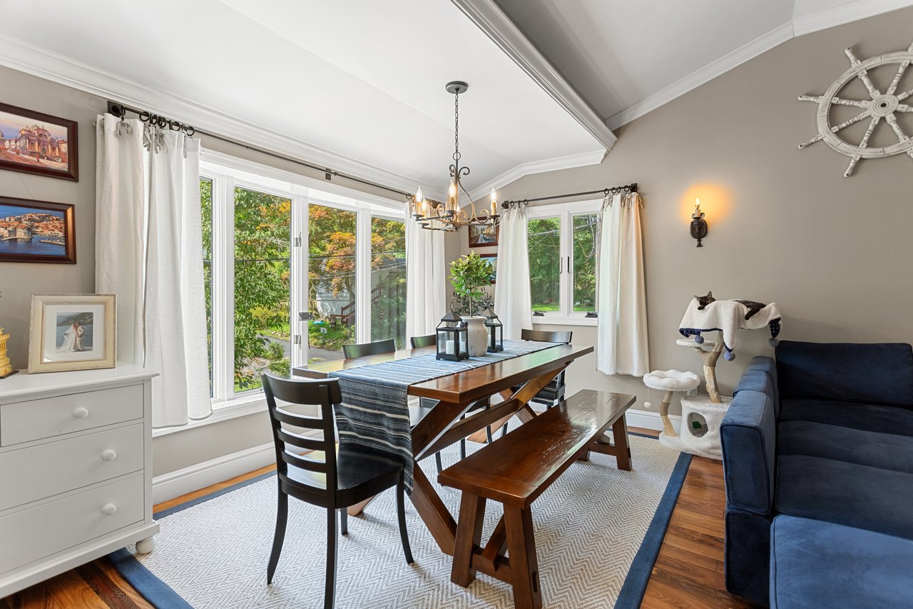 43 Laurel Road