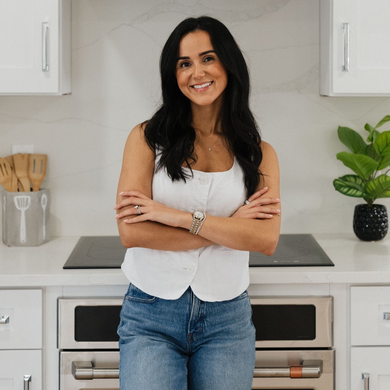 Terri Gonzalez Tampa, FL Real Estate Agent Headshot