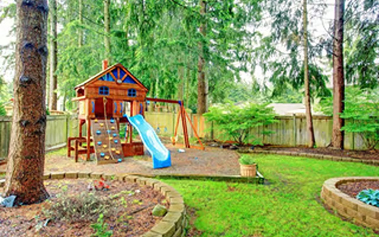 Decorating to Sell vs. Decorating to Stay