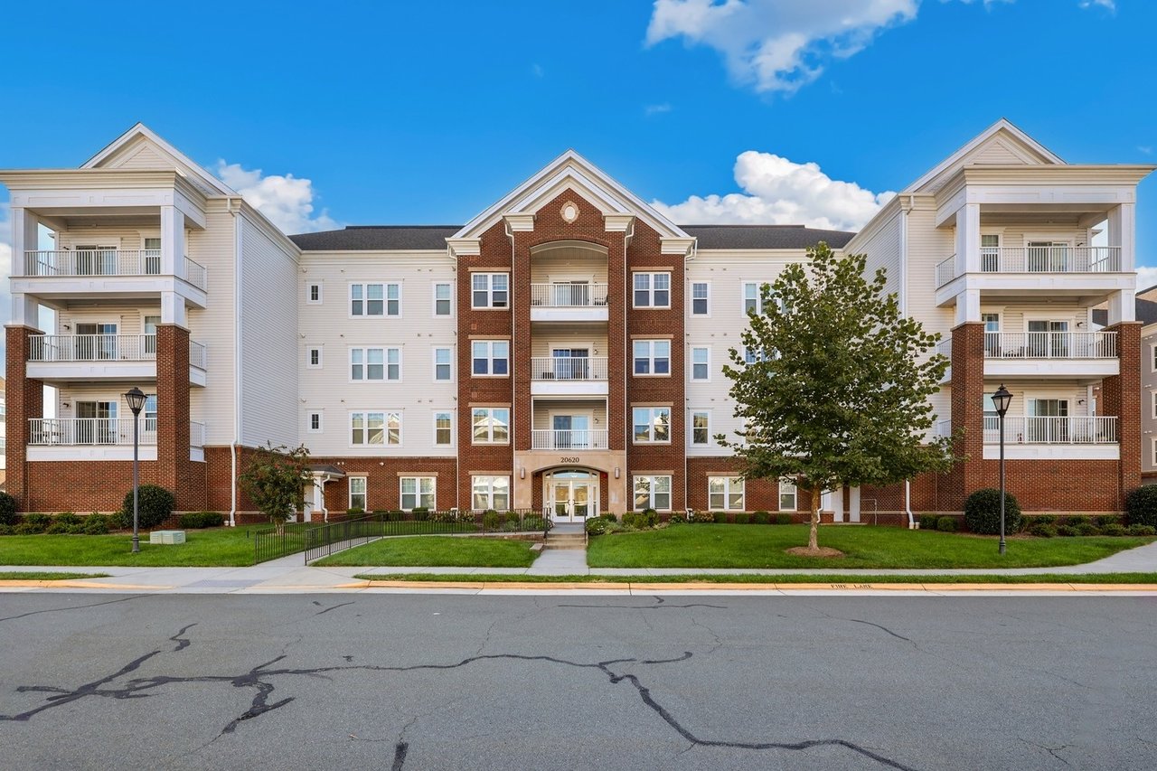 20620 Hope Spring Ter #201