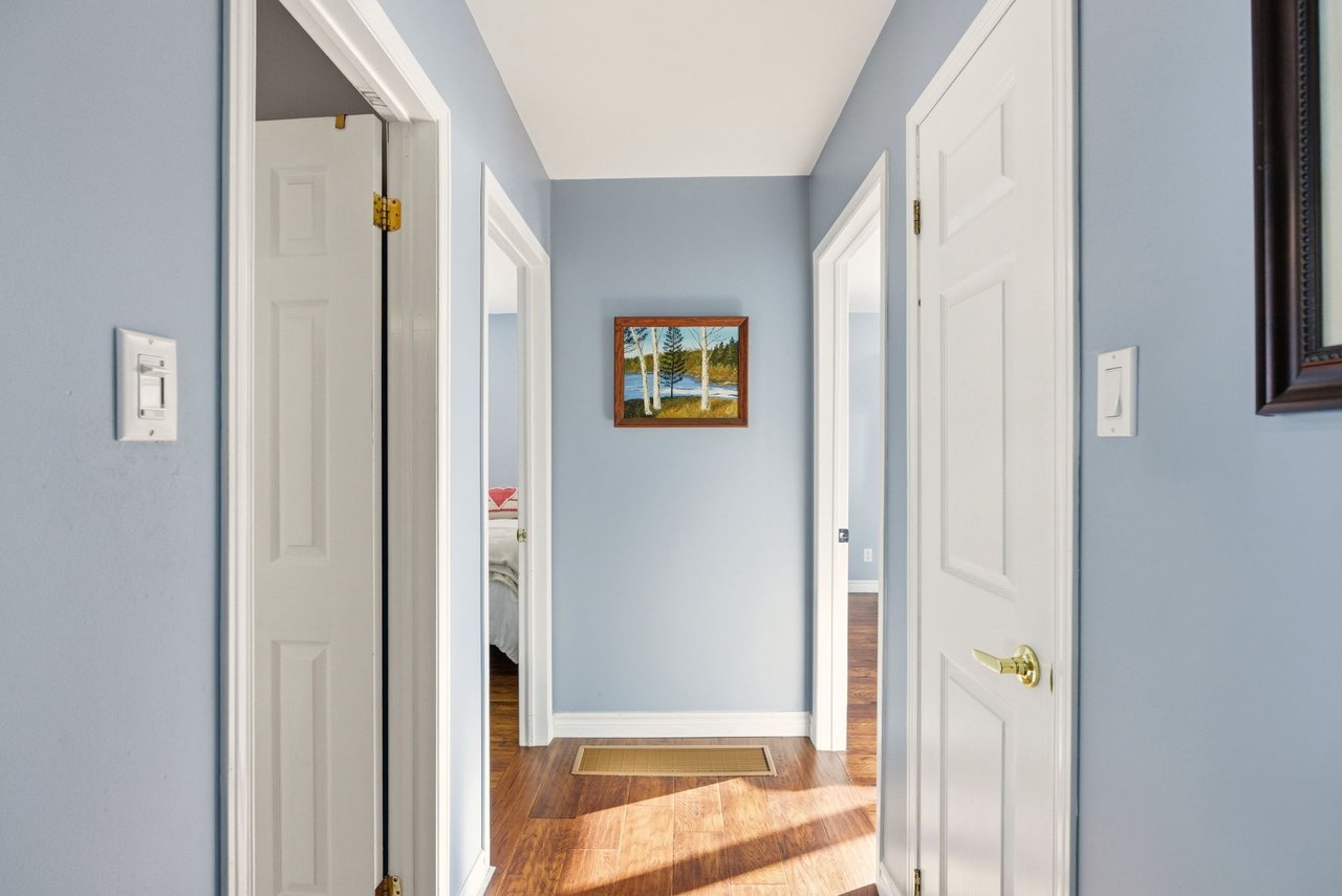 126 CHAPMAN Drive SE