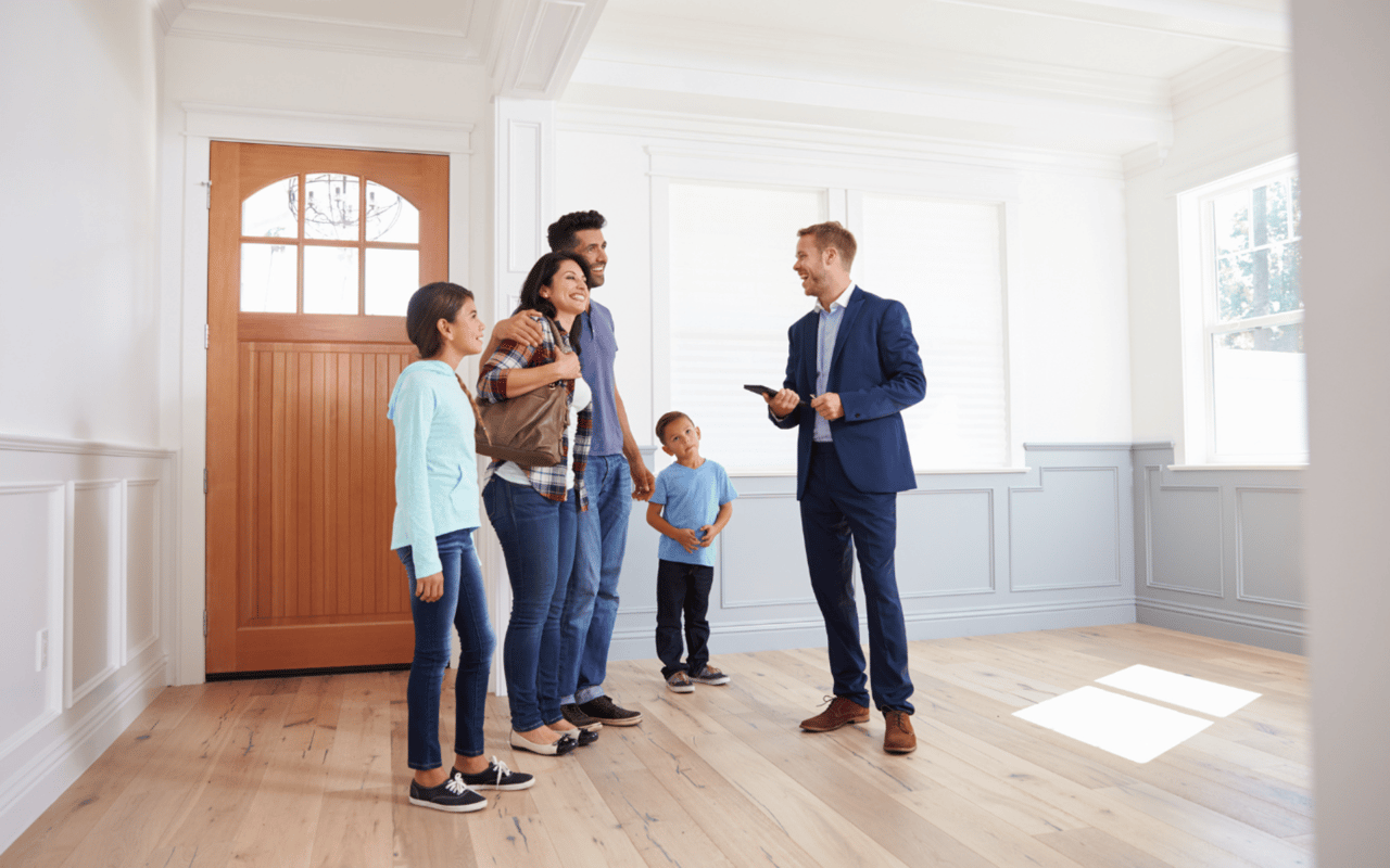 Winter Home Selling Tips From the Pros