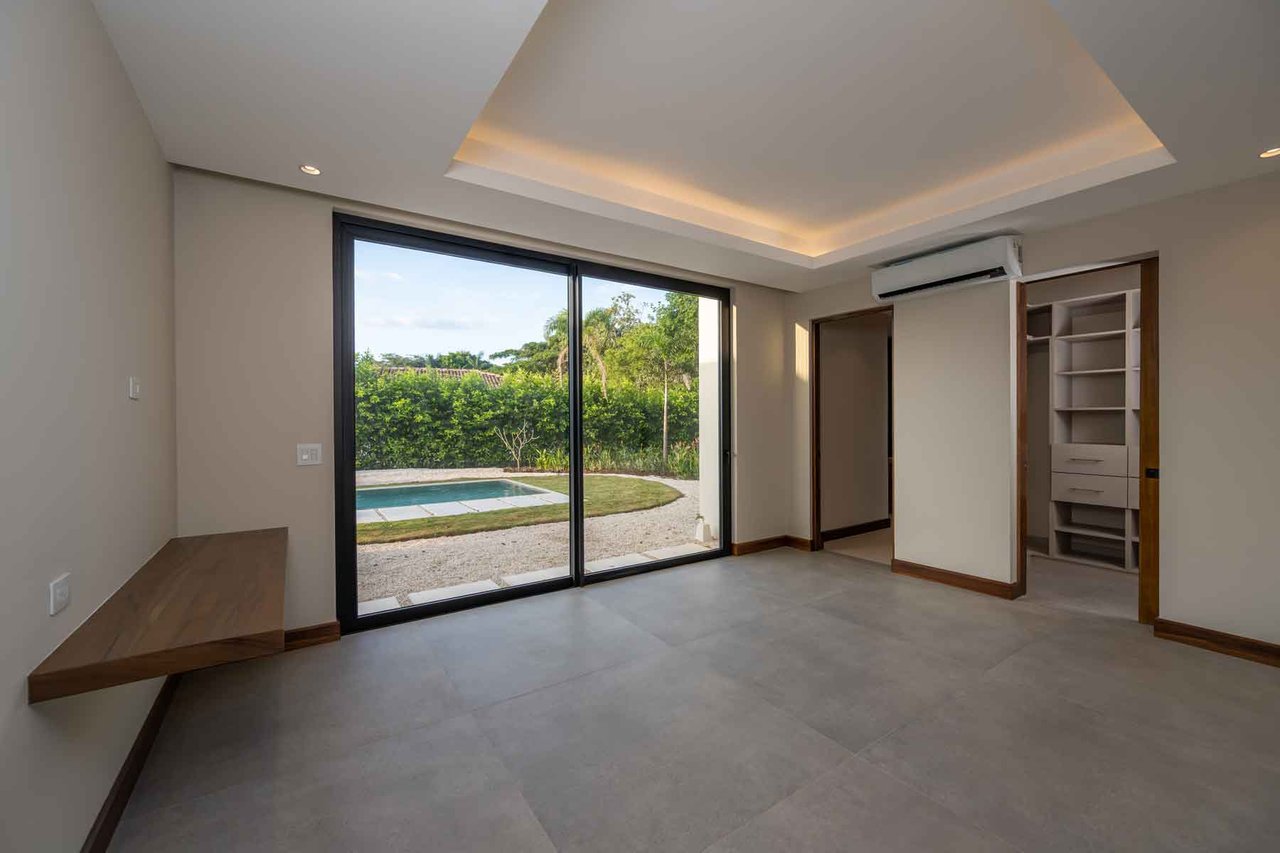 Casa Los Feliz | Elegant 4-Bedroom Villa in Hacienda Pinilla’s Reserva del Golf