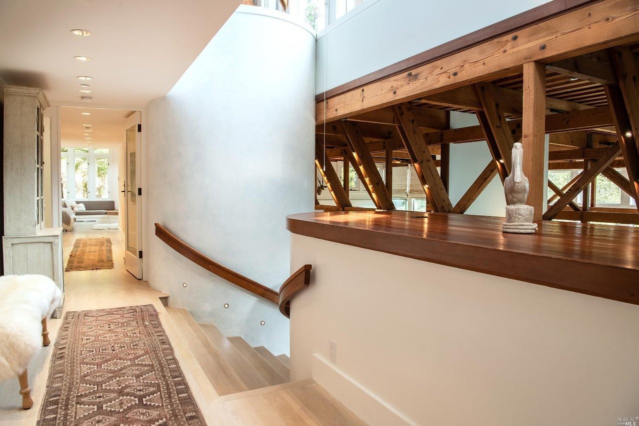 106 Mount Tiburon Rd