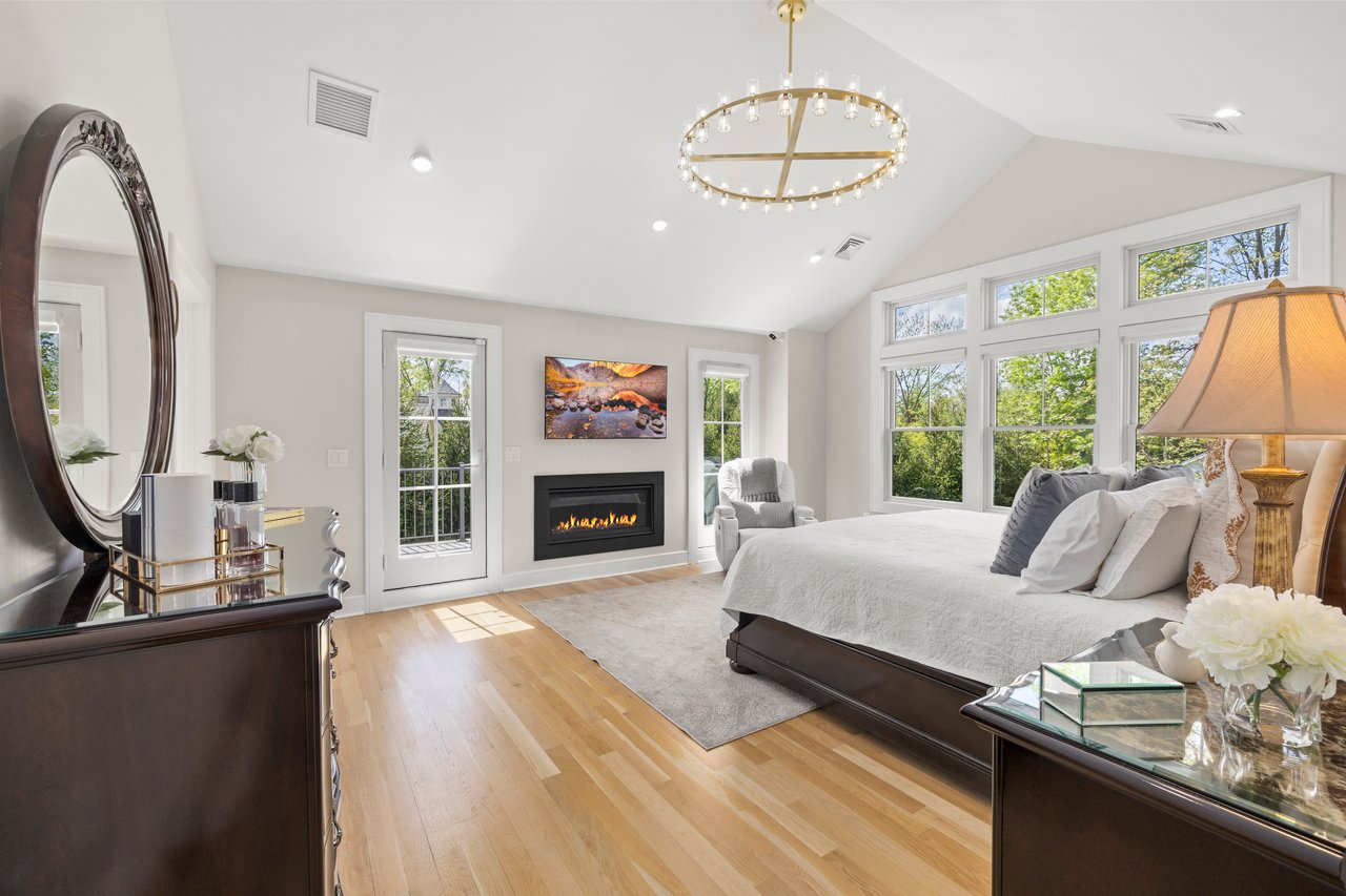 Just Listed: Designer 6BR Home in Coveted Hartshorn Section of Short Hills