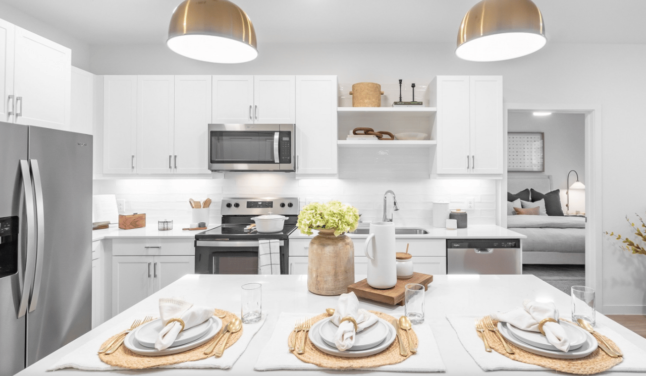 10 weeks free + $3000 gift card!