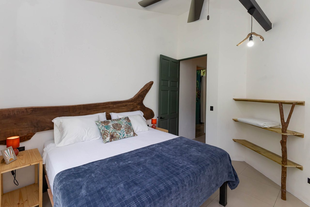 Furnished and Turnkey Home Rainforest Villa with Pool and Creek