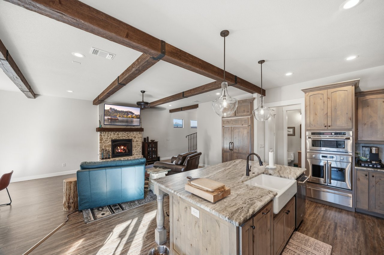 Trinity Groves | A Neighborhood in Motion 