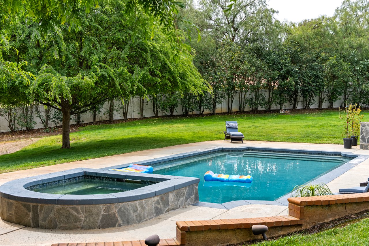 38500 Calle Pimienta