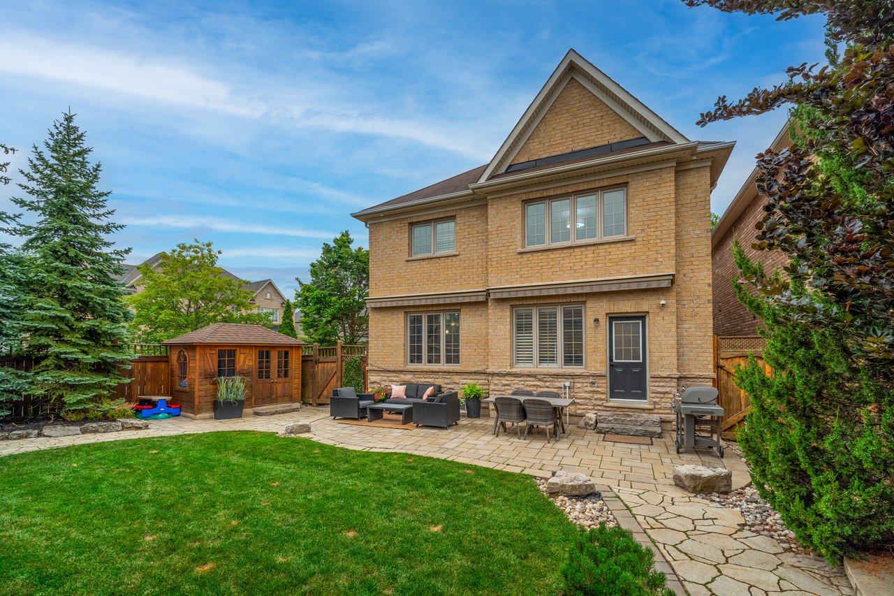 2 Glengordon Cres, Markham Ontario