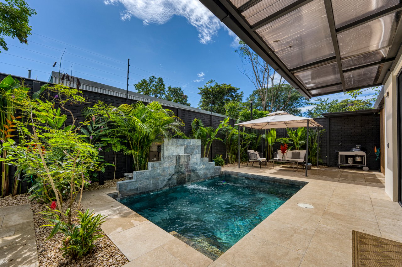 Walkable Uvita Income Home with Expansion Upside