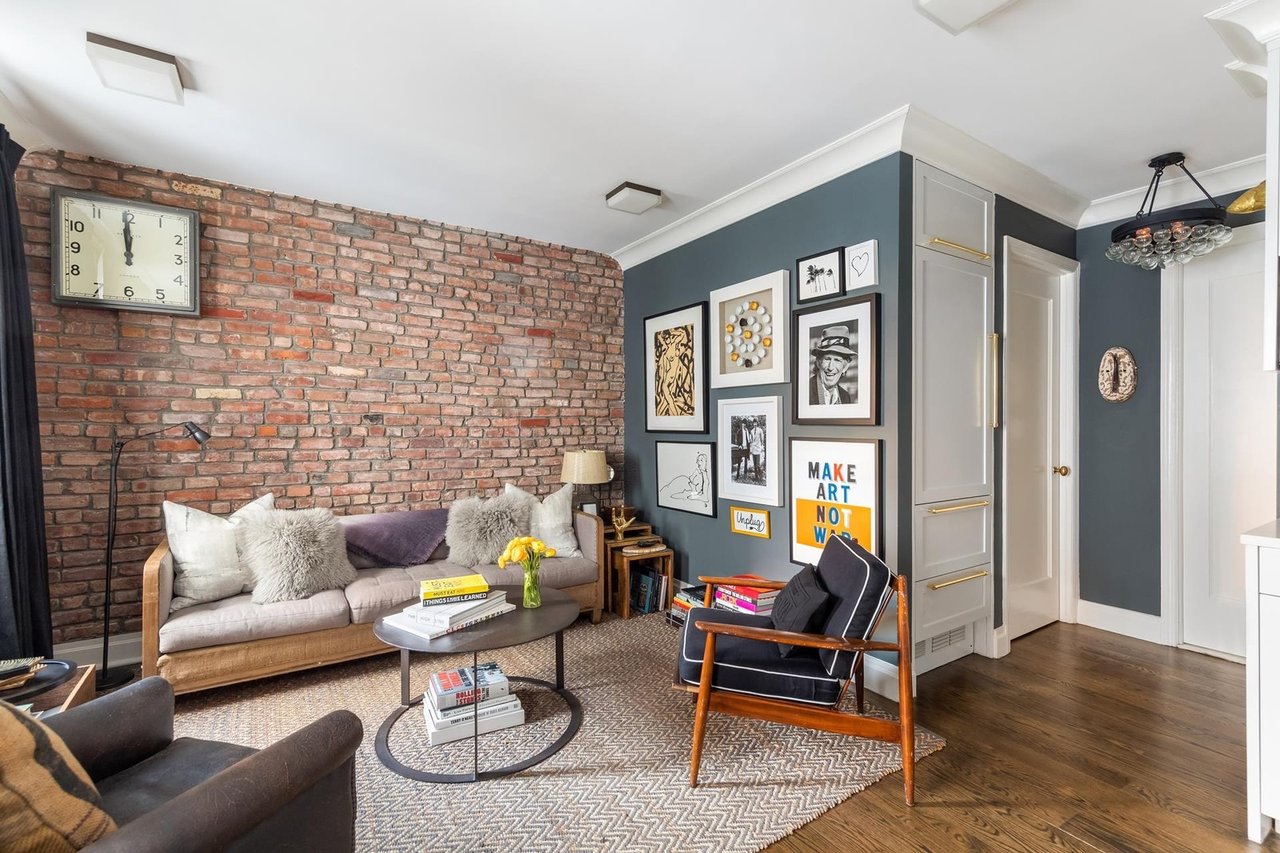 204 West 10th St, 15