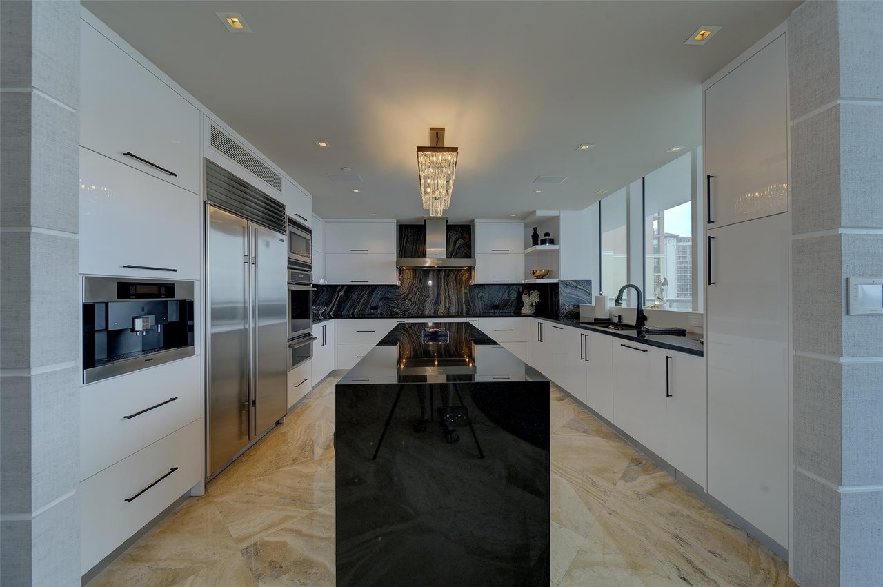 1 N Fort Lauderdale Beach Blvd 1906