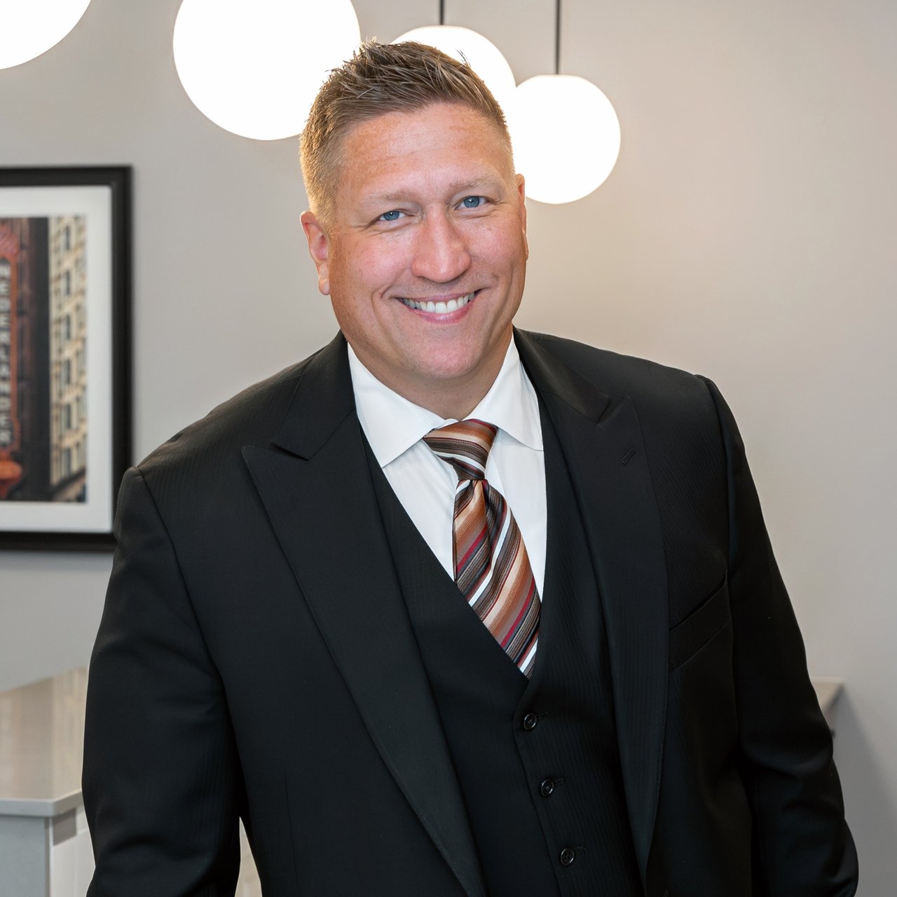 Paul Baker Lombard, IL Real Estate Agent Headshot