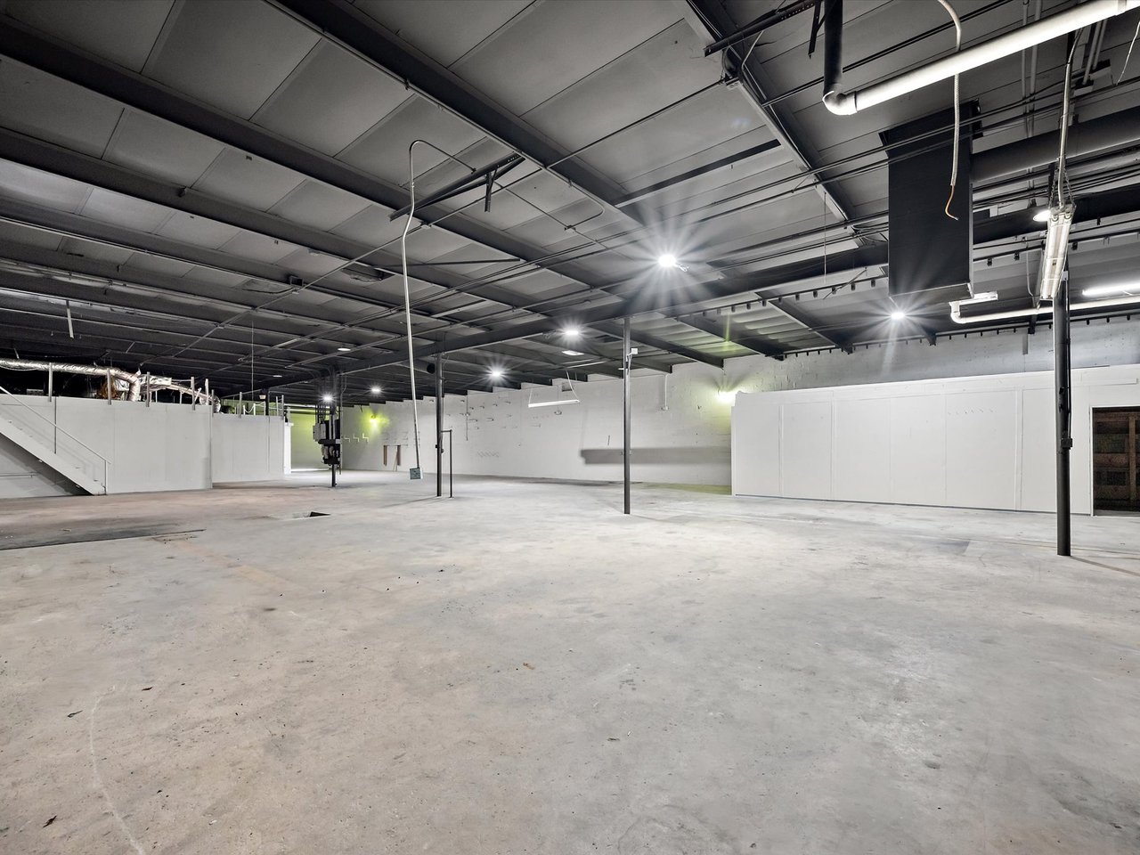 Just Listed: 7,800 Square Foot Industrial Warehouse in Hialeah