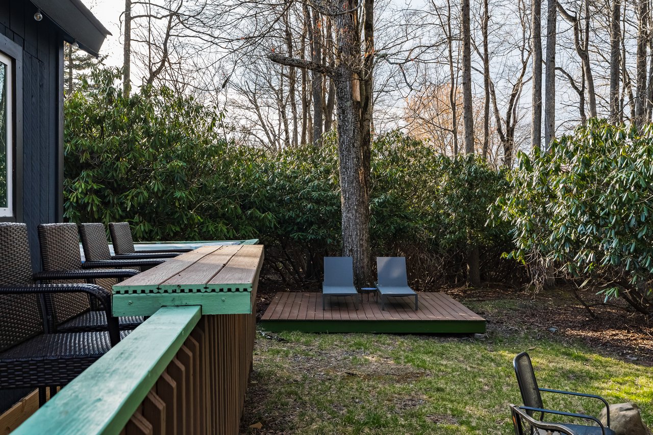 112 Crazy Horse Court