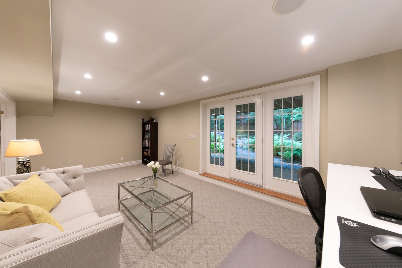 Exclusive Listing - Muskoka-Inspired Estate with Ravine Oasis
