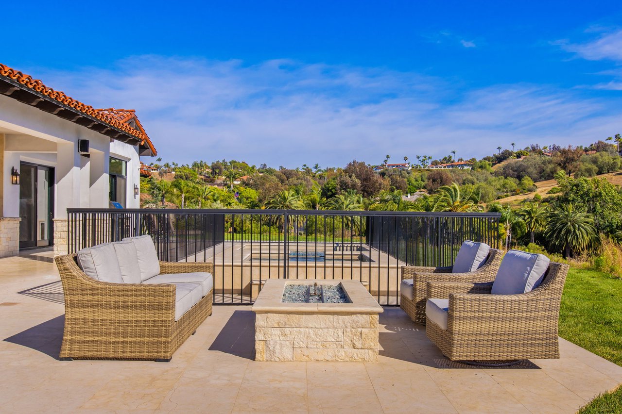 31324 Lake Vista Circle