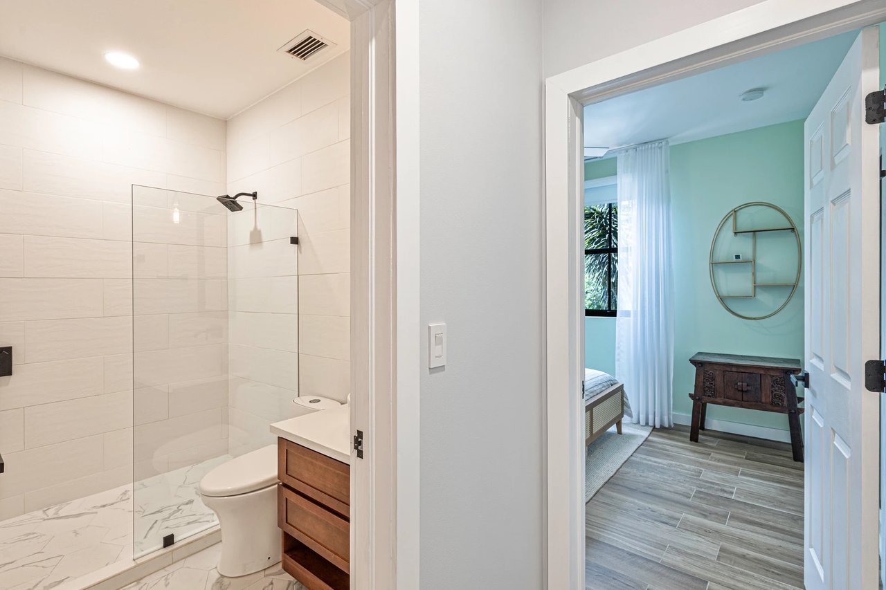 Turnkey Luxury Condo