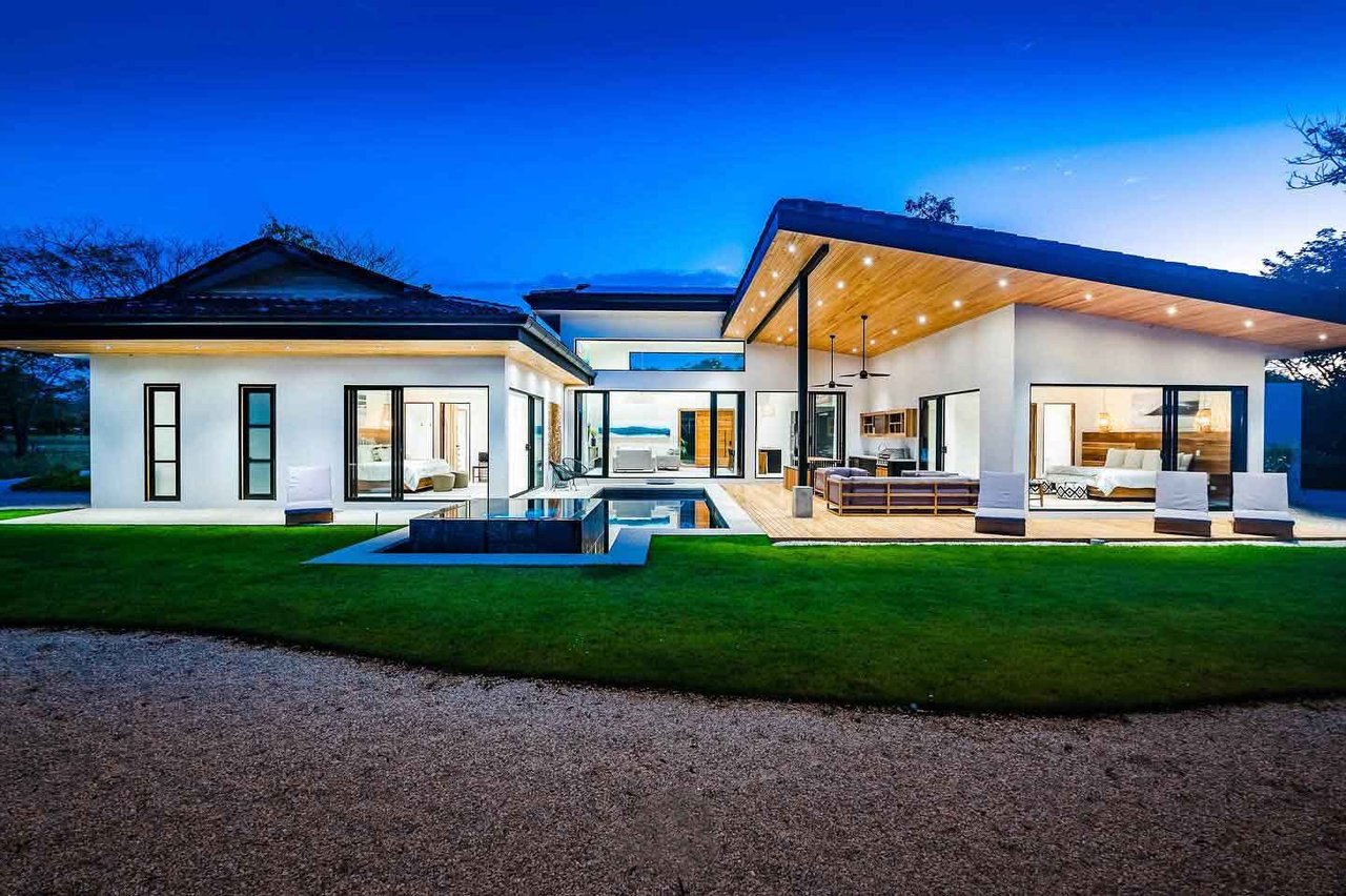 Casa Amici | Luxury Single-Level Designer Home Steps from the Beach in Hacienda Pinilla