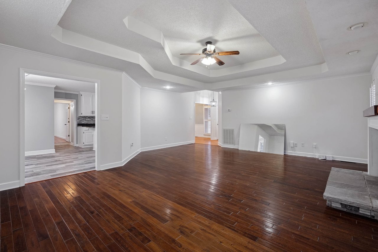 Private Lot in Well Established Neighborhood! Remodeled just for you! Huntsville City Schools!
