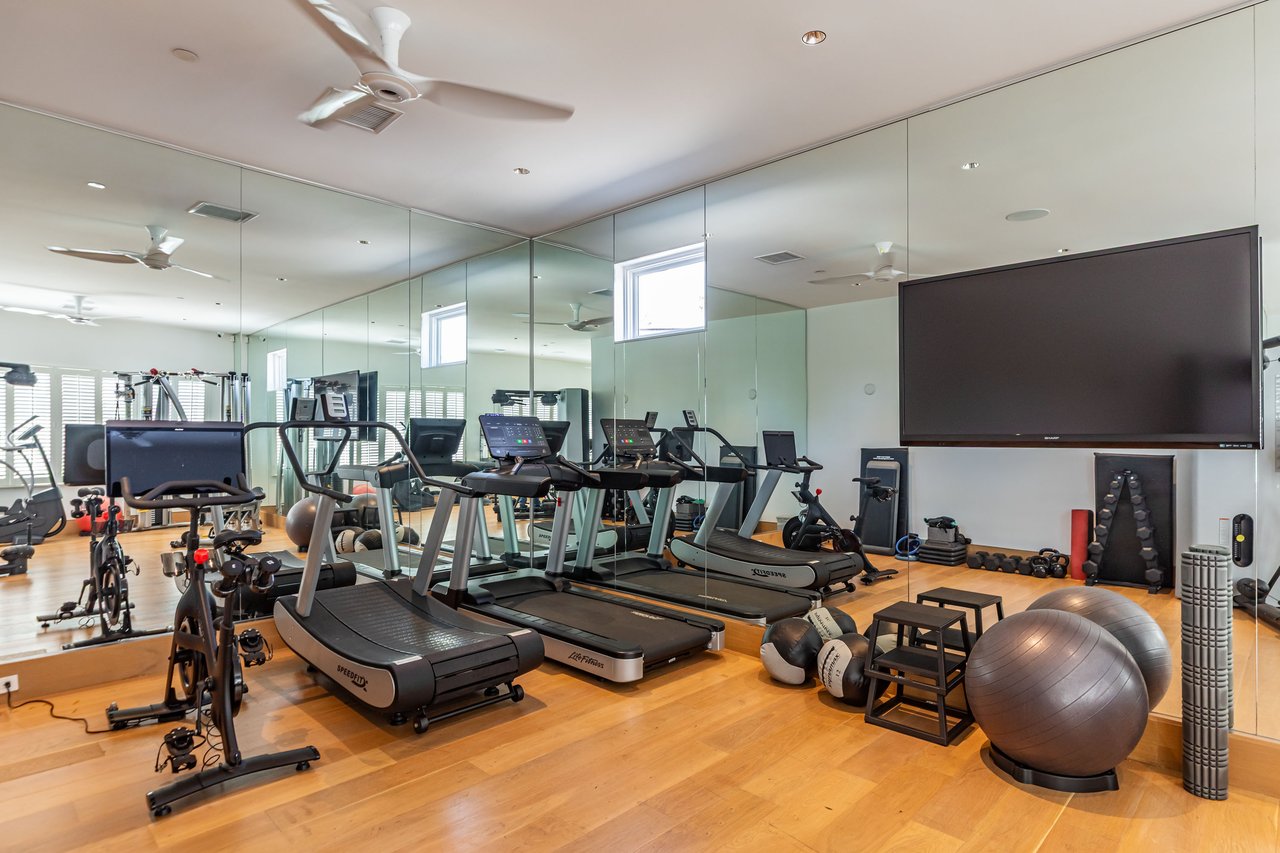 618 N Beverly Dr, Beverly Hills 