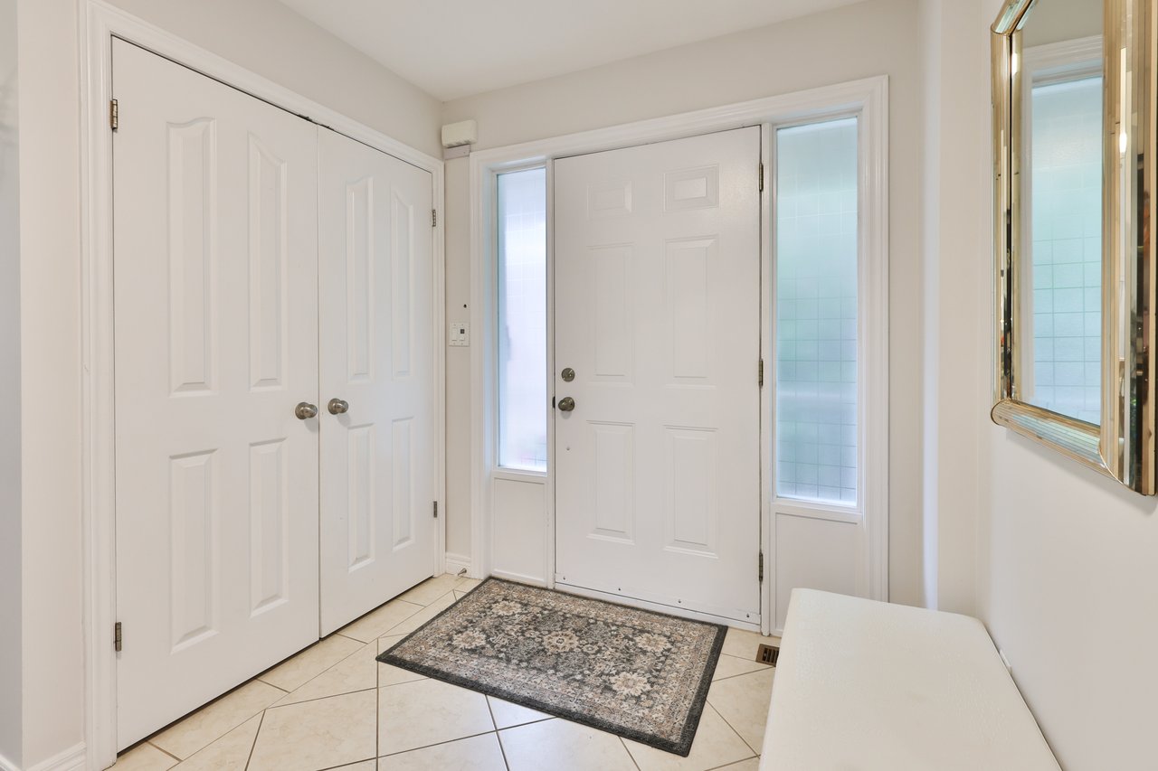 2304 Sovereign Street, Oakville