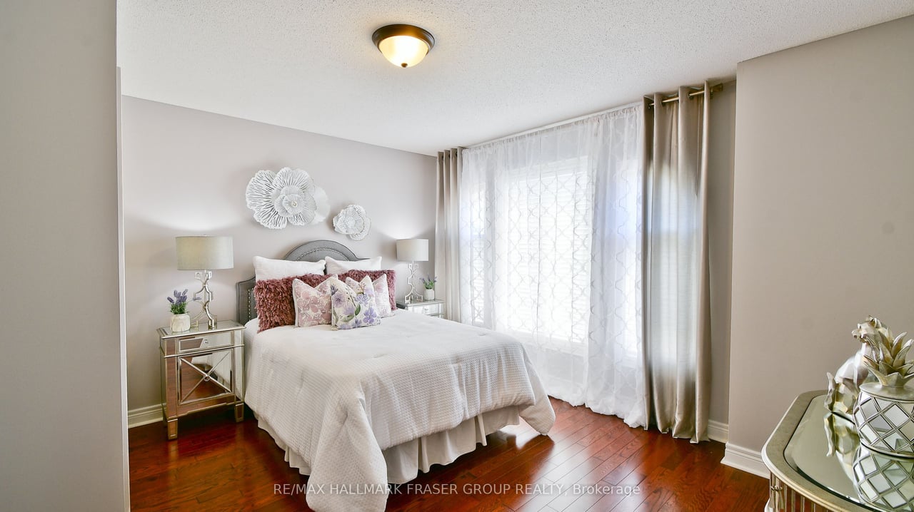 64 Roberson Dr