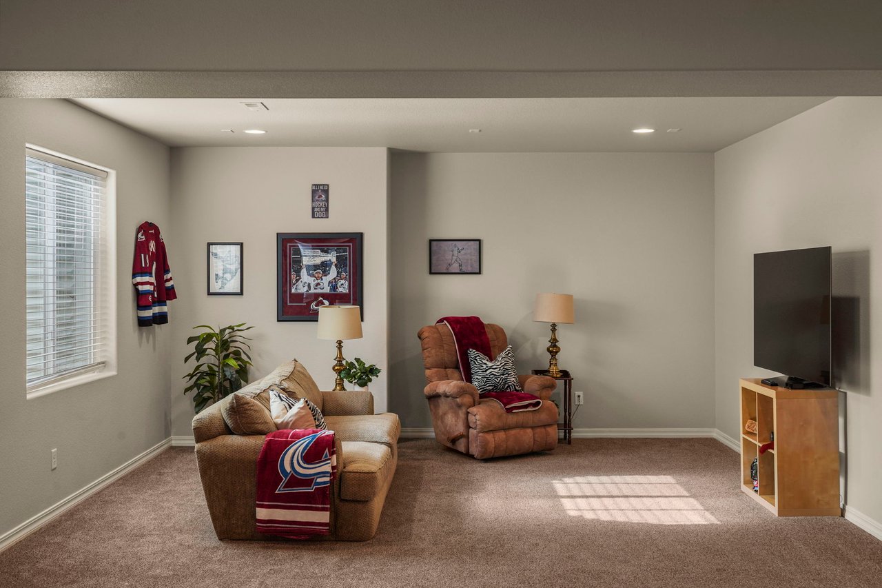 4354 Hanging Lake Circle