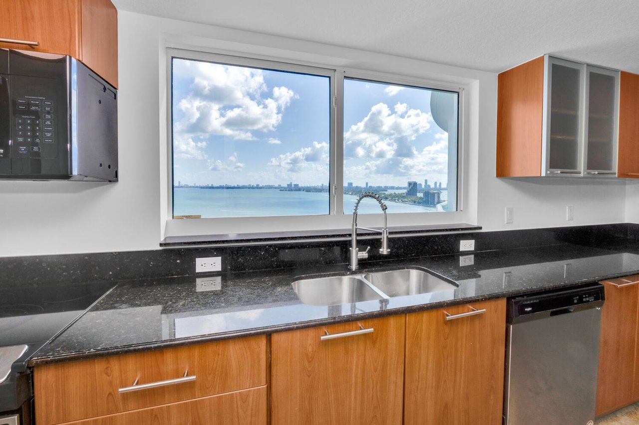 Just Sold at Full Asking Price: The 1800 Club