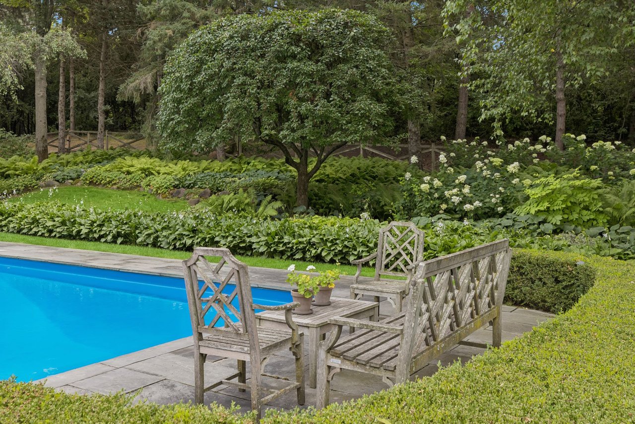 235 Hollander Road, Wayzata