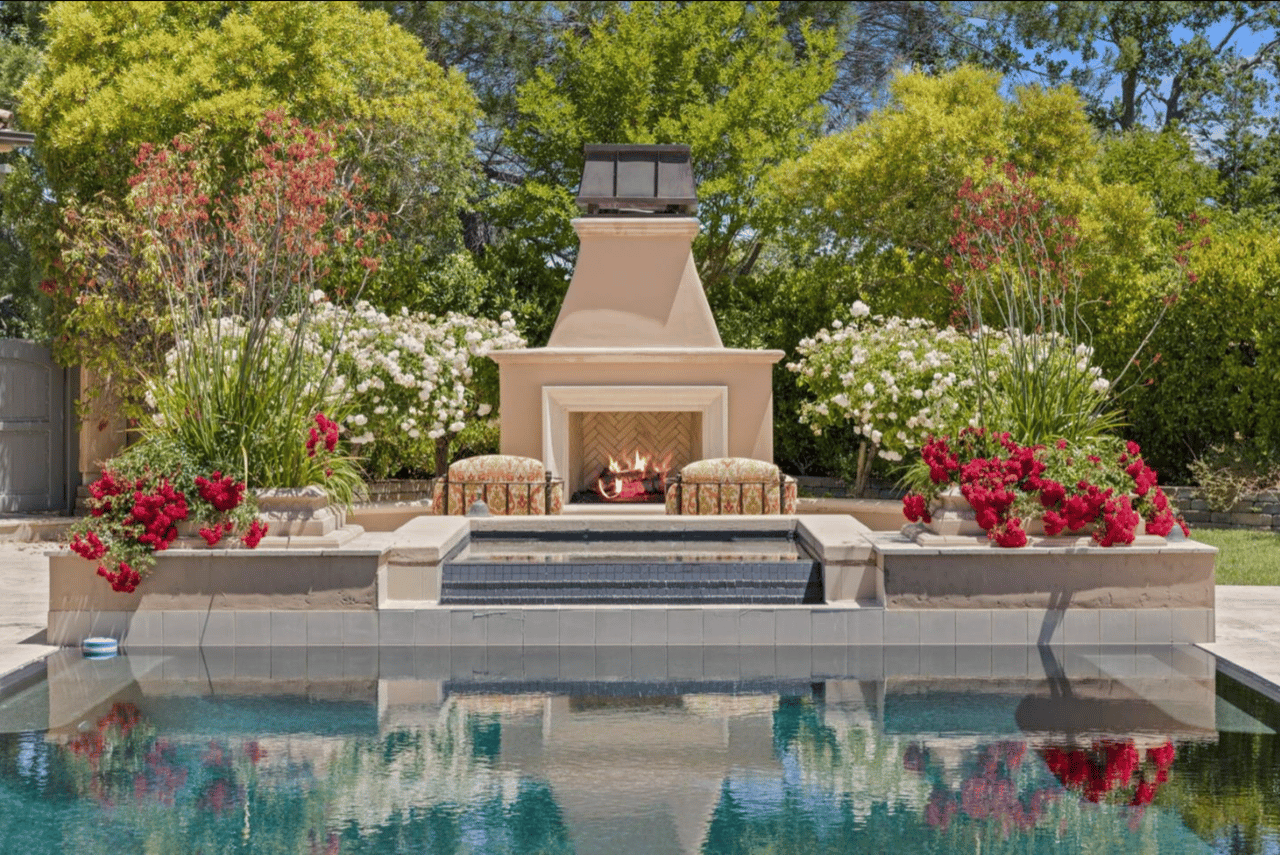 25751 Elena Rd, Los Altos Hills, CA 94022