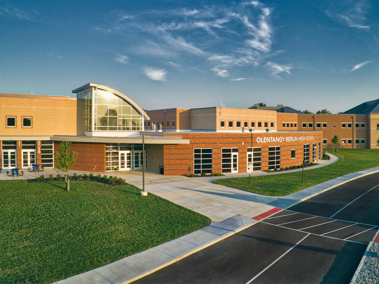 Olentangy Shools Berlin High School building exterior