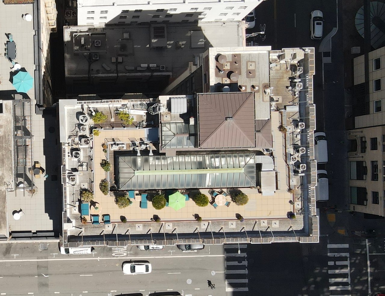 201 Sansome St #401